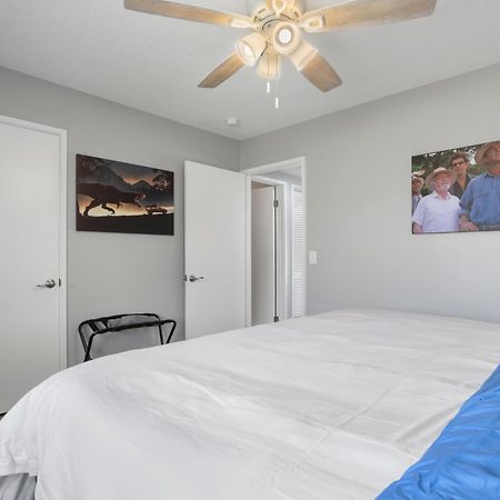 King Bed Well-Located Cozy Townhouse Retreat Apartment Gulfport Exterior photo