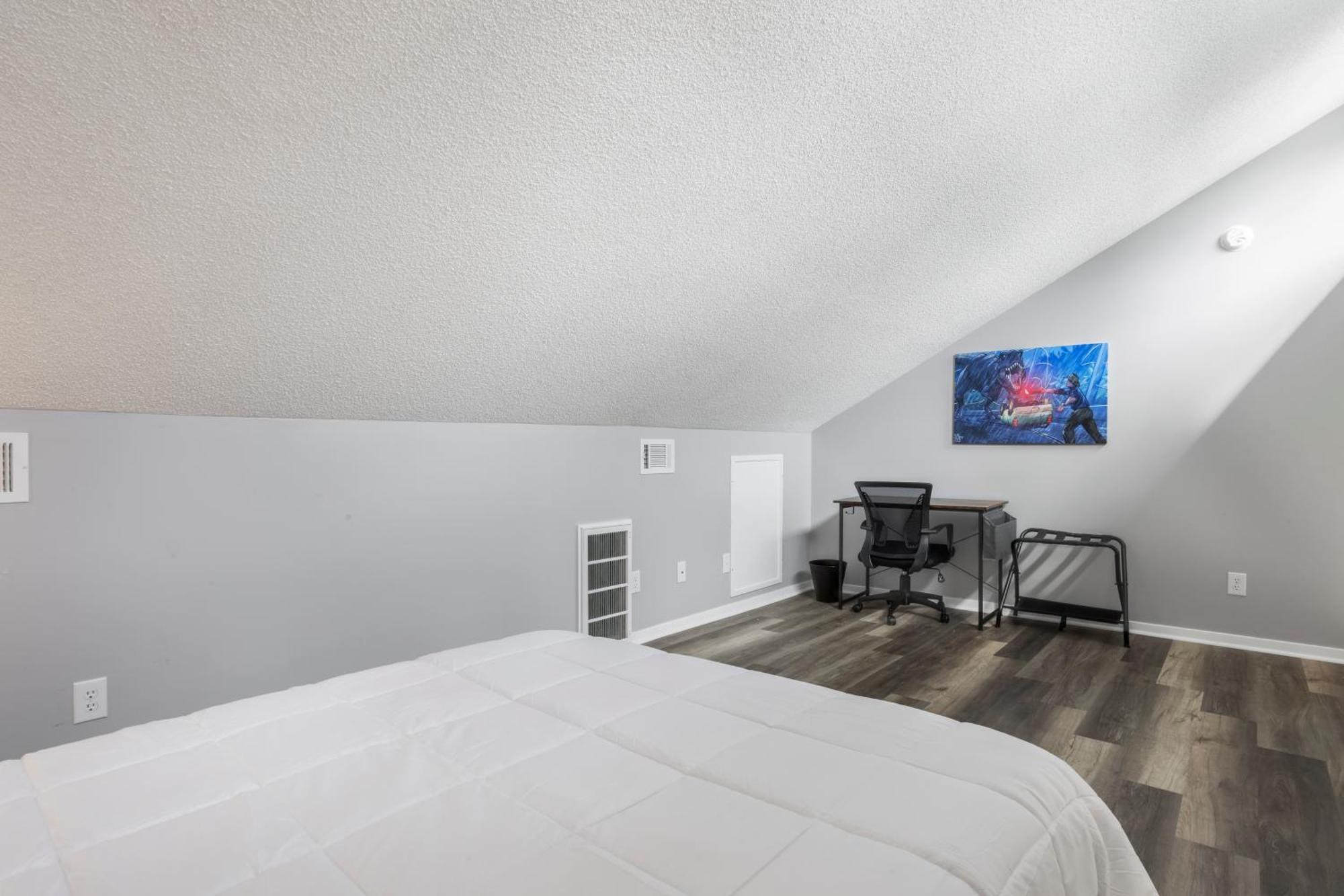 King Bed Well-Located Cozy Townhouse Retreat Apartment Gulfport Exterior photo
